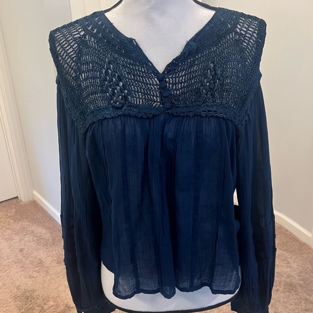 Navy Free people Navy boho blouse size xsmall- never worn